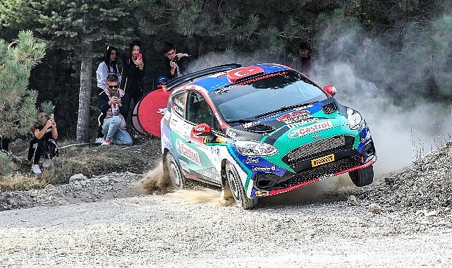 Castrol Ford Team Türkiye, Cumhuriyet Coşkusunu ‘100. Yıl Rallisi’ndeki Zaferiyle Taçlandırdı