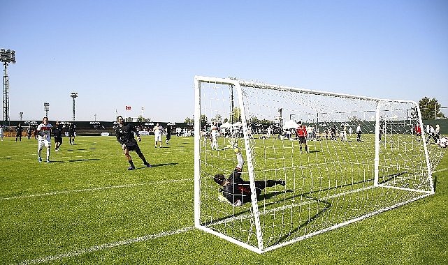 Futbolun efsaneleri Antalya’da buluşuyor