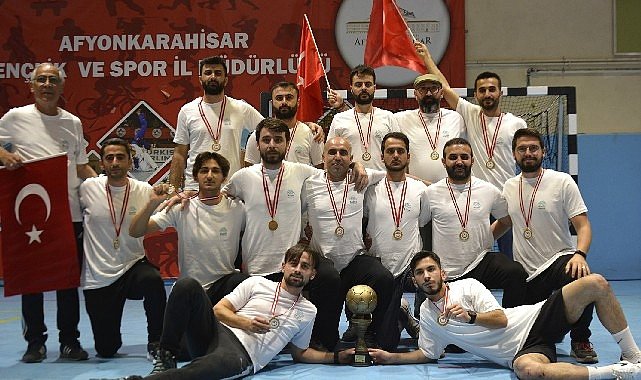 Futsal Turnuvasinin Sampiyonu Nilufer Belediyesi Gesk 3559.jpg